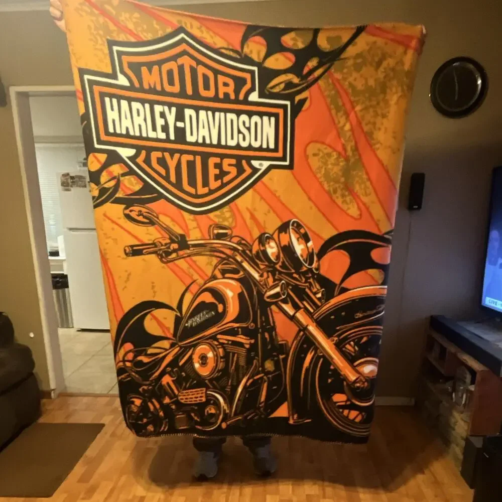 Harley-Davidson Motorcycles Graphic Print Multicolor Throw Blanket, 1pc 47 x 65